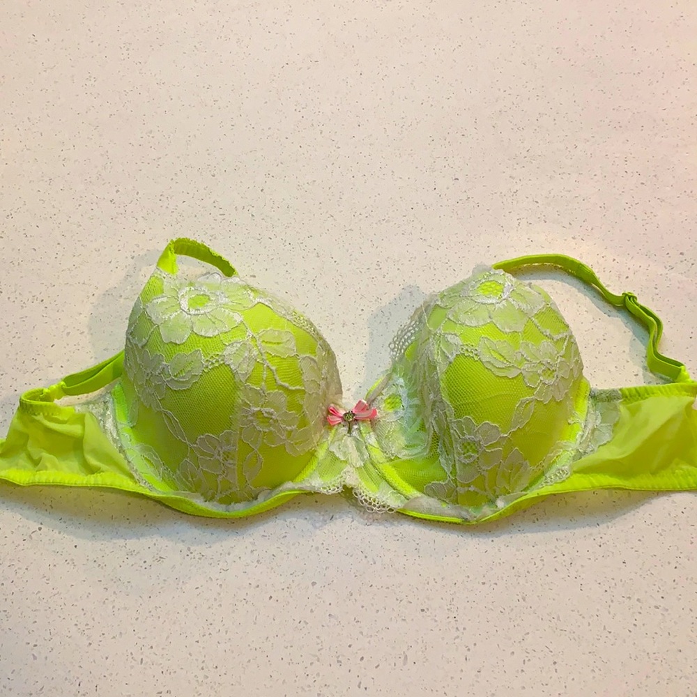 Victoria secret bra